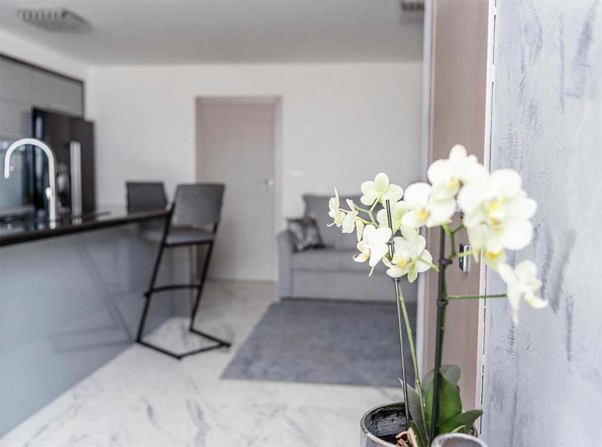 Apartments Petra Krk كرك المظهر الخارجي الصورة
