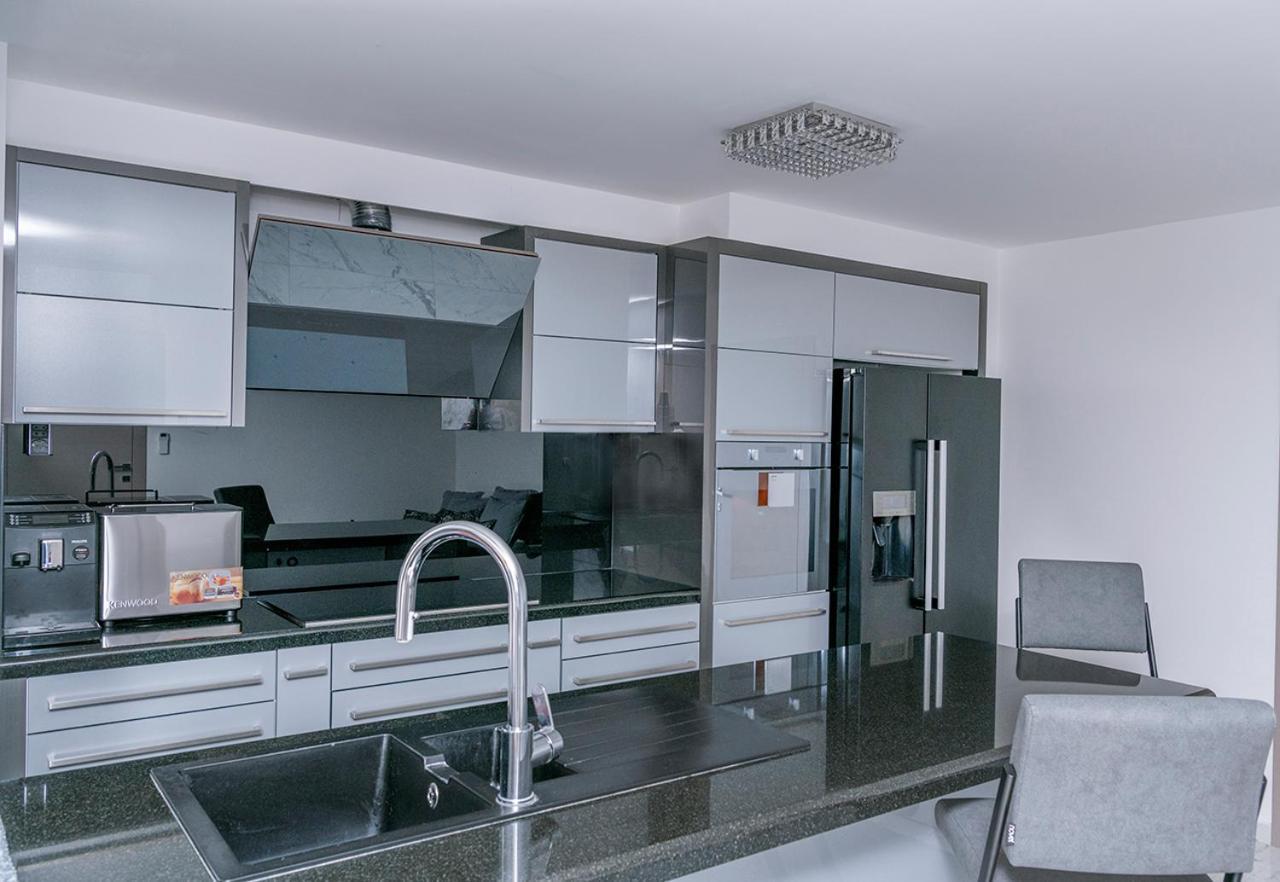 Apartments Petra Krk كرك المظهر الخارجي الصورة