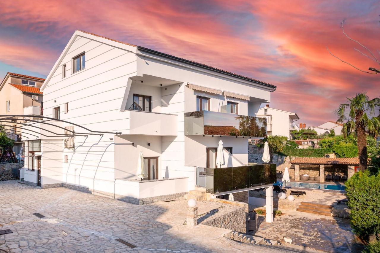 Apartments Petra Krk كرك المظهر الخارجي الصورة